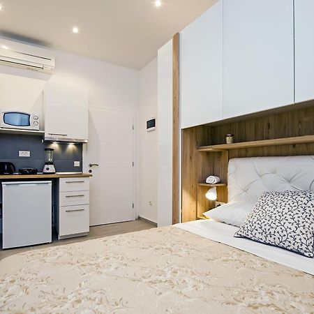 Garzoto Rooms And Studios Ровинь Экстерьер фото