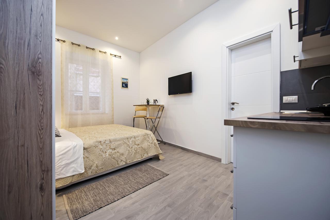Garzoto Rooms And Studios Ровинь Экстерьер фото
